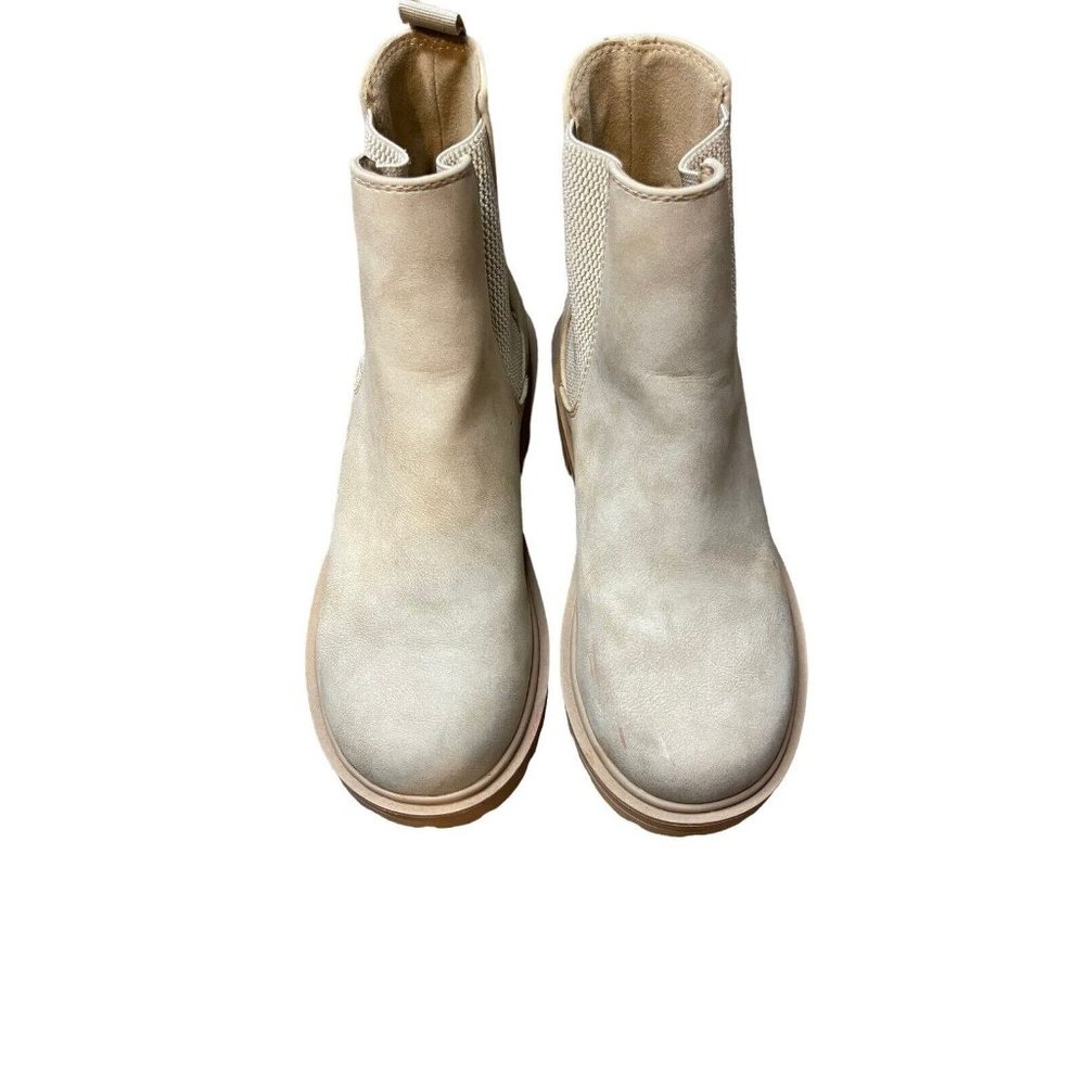Soda Women Chelsea Boots size 7 High Top Platform Ankle Boot Faux Leather - Picture 2 of 8